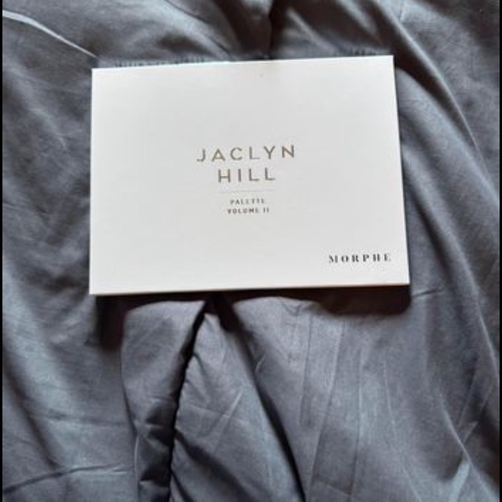 Jaclyn hill pallet